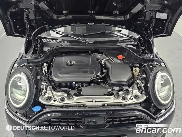 Mini Cooper 2024 2.0 автомат (гидро), миниатюра 6