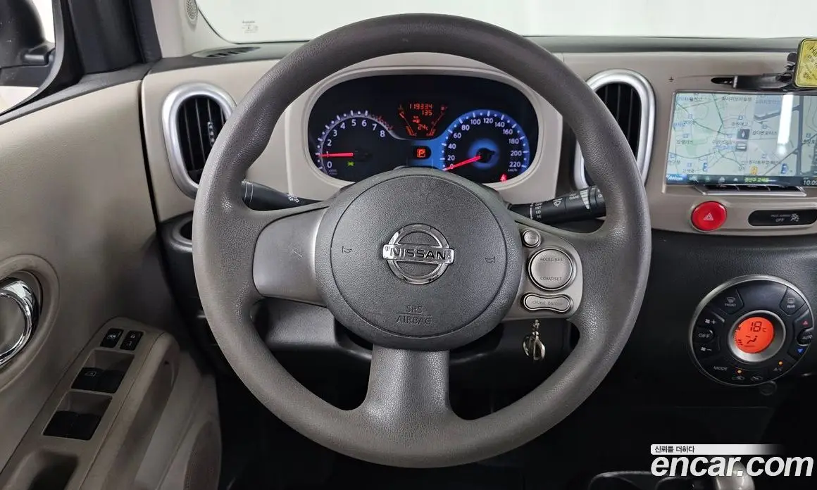 Nissan Cube 2014 1.8 автомат (гидро), фото 13