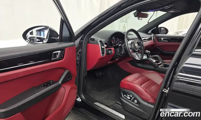 Porsche Cayenne 2021 3.0 автомат (гидро), миниатюра 10
