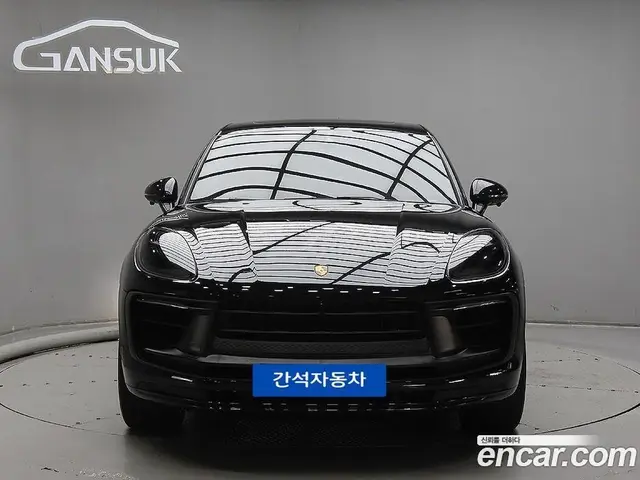 Porsche Macan, 2017, 71 250 км