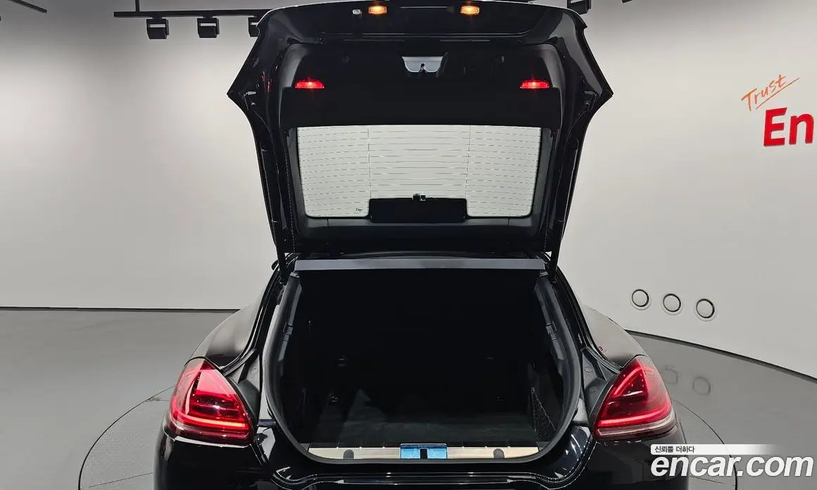 Porsche Panamera 2011 3.6 автомат (гидро), фото 20