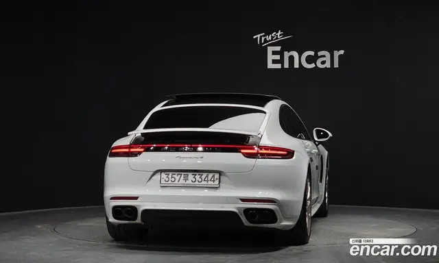 Porsche Panamera 2020 3.0 автомат (гидро), миниатюра 4 Porsche Panamera 2020 3.0 автомат (гидро), миниатюра 4
