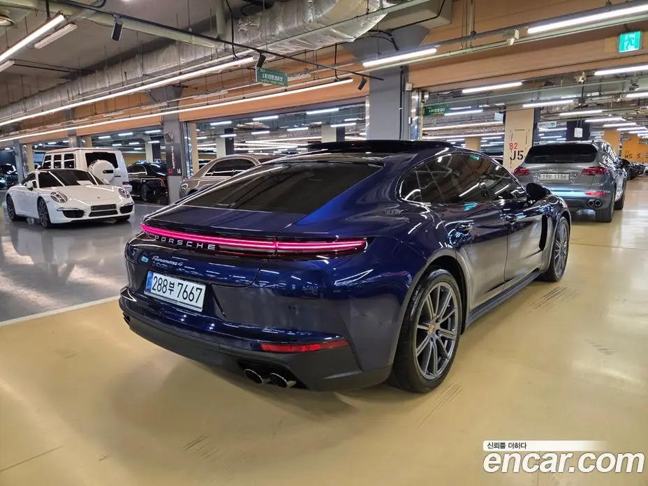 Porsche Panamera 2025 2.9 автомат (гидро), фото 5 Porsche Panamera 2025 2.9 автомат (гидро), фото 5