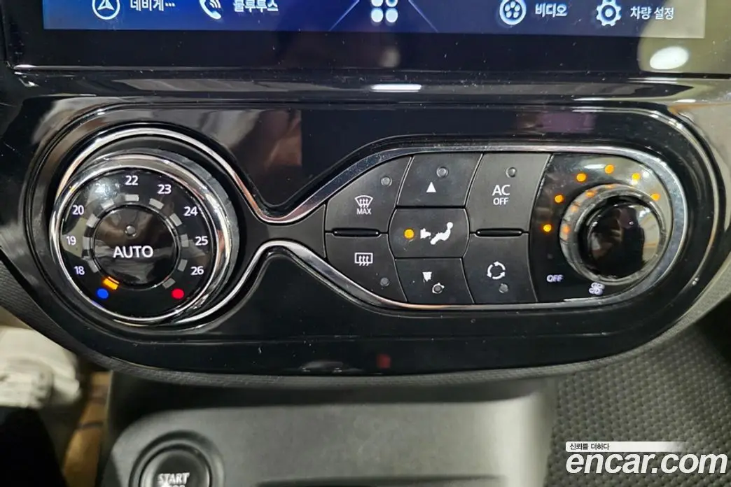 Renault (Samsung) QM3 2015 1.5 автомат (гидро), фото 13 Renault (Samsung) QM3 2015 1.5 автомат (гидро), фото 13