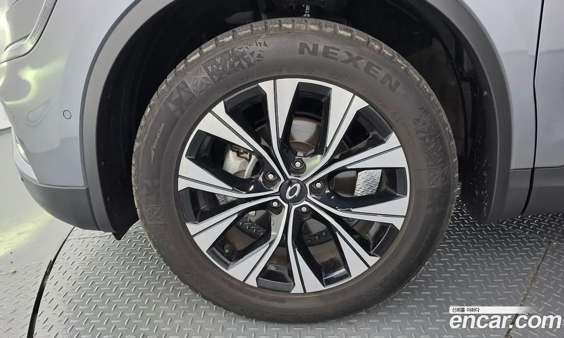 Renault (Samsung) QM6 2023 2.0 автомат (гидро), фото 5 Renault (Samsung) QM6 2023 2.0 автомат (гидро), фото 5