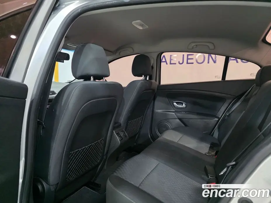 Renault (Samsung) SM3 2009 1.6 автомат (гидро), фото 8