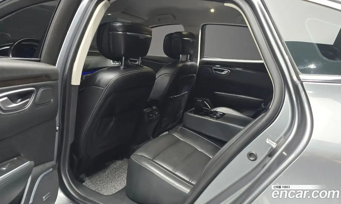 Renault (Samsung) SM6 2016 1.6 автомат (гидро), фото 11 Renault (Samsung) SM6 2016 1.6 автомат (гидро), фото 11