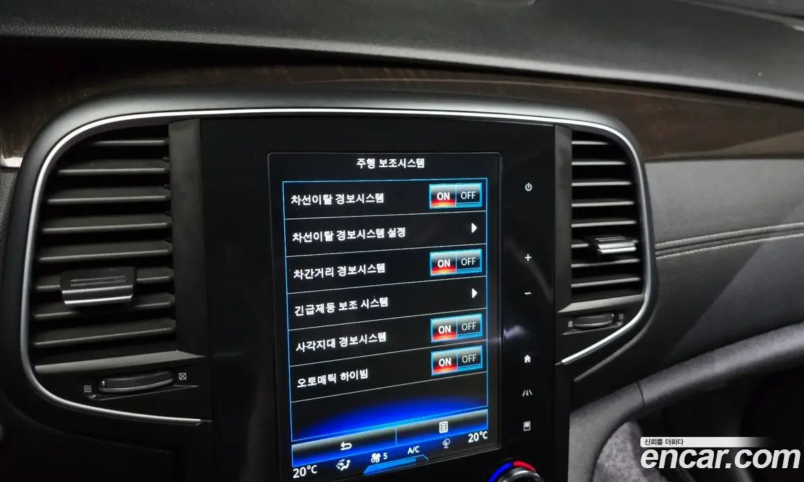 Renault (Samsung) SM6 2016 1.6 автомат (гидро), фото 18 Renault (Samsung) SM6 2016 1.6 автомат (гидро), фото 18