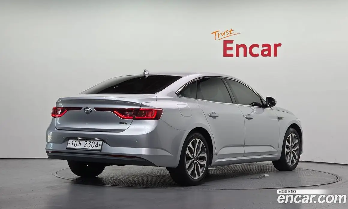 Renault (Samsung) SM6 2017 2.0 автомат (гидро), фото 2 Renault (Samsung) SM6 2017 2.0 автомат (гидро), фото 2