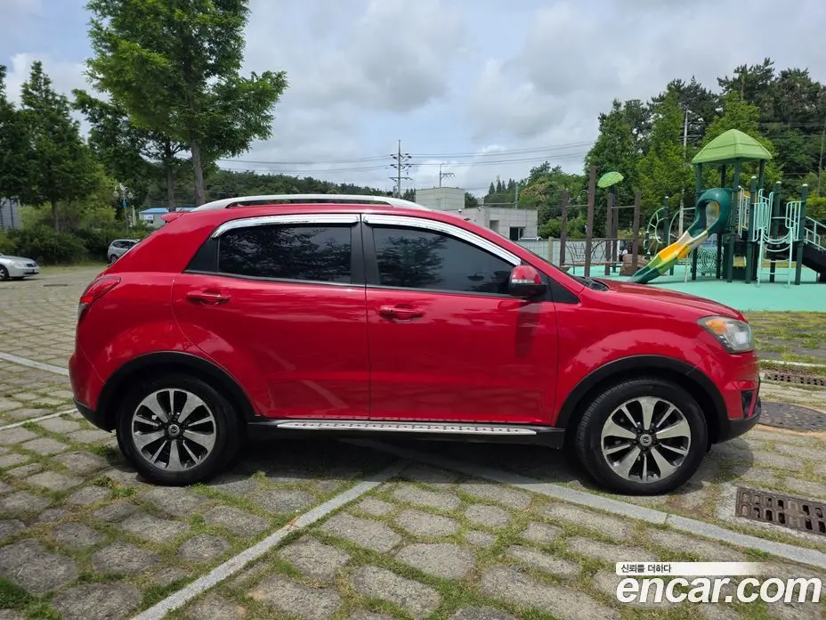 SsangYong Korando 2015 2.0 автомат (гидро), фото 3