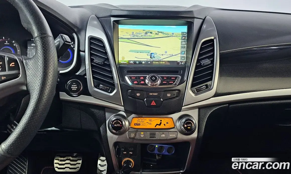SsangYong Korando 2016 2.2 автомат (гидро), фото 14