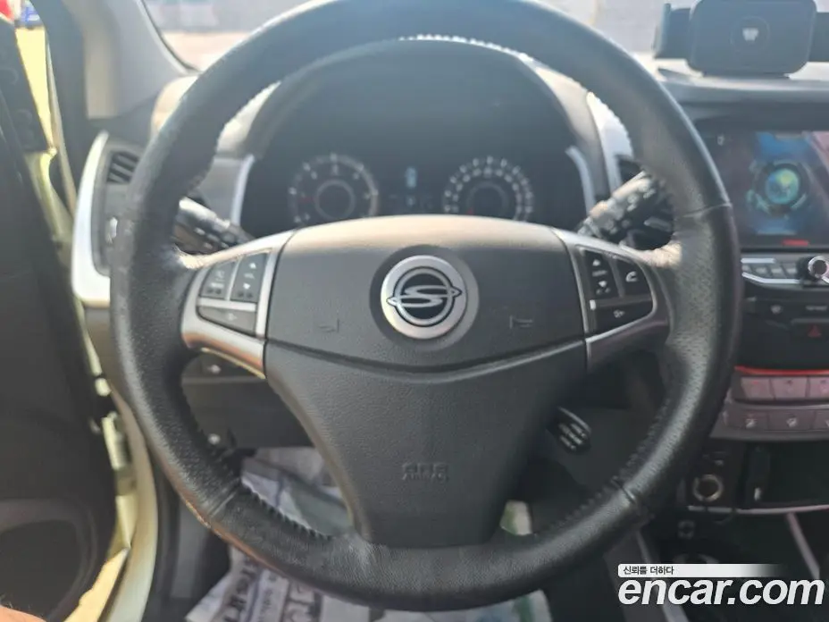 SsangYong Korando 2016 2.2 автомат (гидро), фото 11