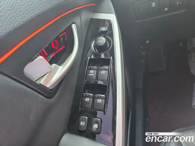 SsangYong Korando 2016 2.2 автомат (гидро), миниатюра 12