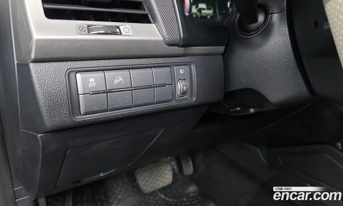 SsangYong Rexton 2019 2.2 автомат (гидро), фото 12