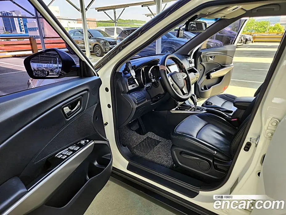 SsangYong TIBOLI 2016 1.6 автомат (гидро), фото 11