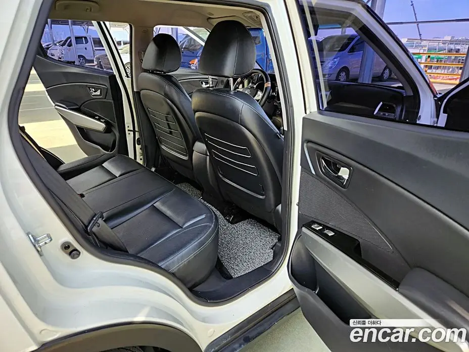 SsangYong TIBOLI 2016 1.6 автомат (гидро), фото 14
