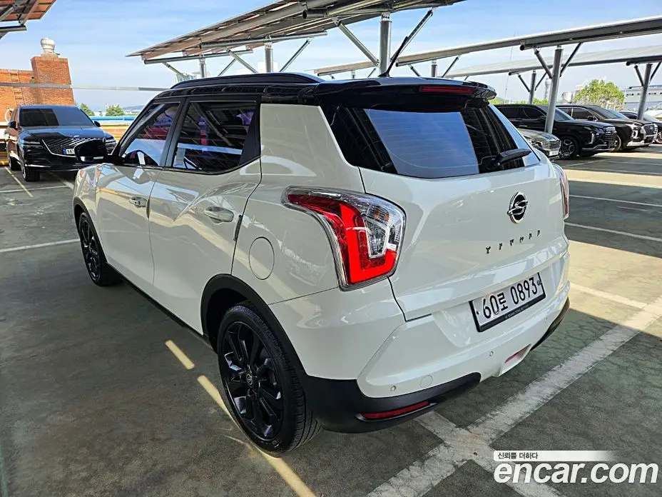 SsangYong TIBOLI 2016 1.6 автомат (гидро), фото 20