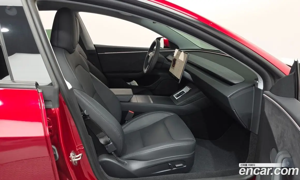 Tesla Model 3 2024 0.2 автомат (гидро), фото 11