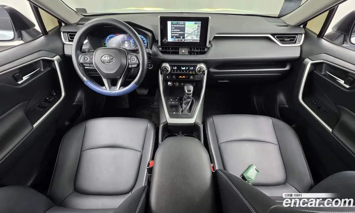Toyota RAV4 2024 2.5 автомат (гидро), фото 7