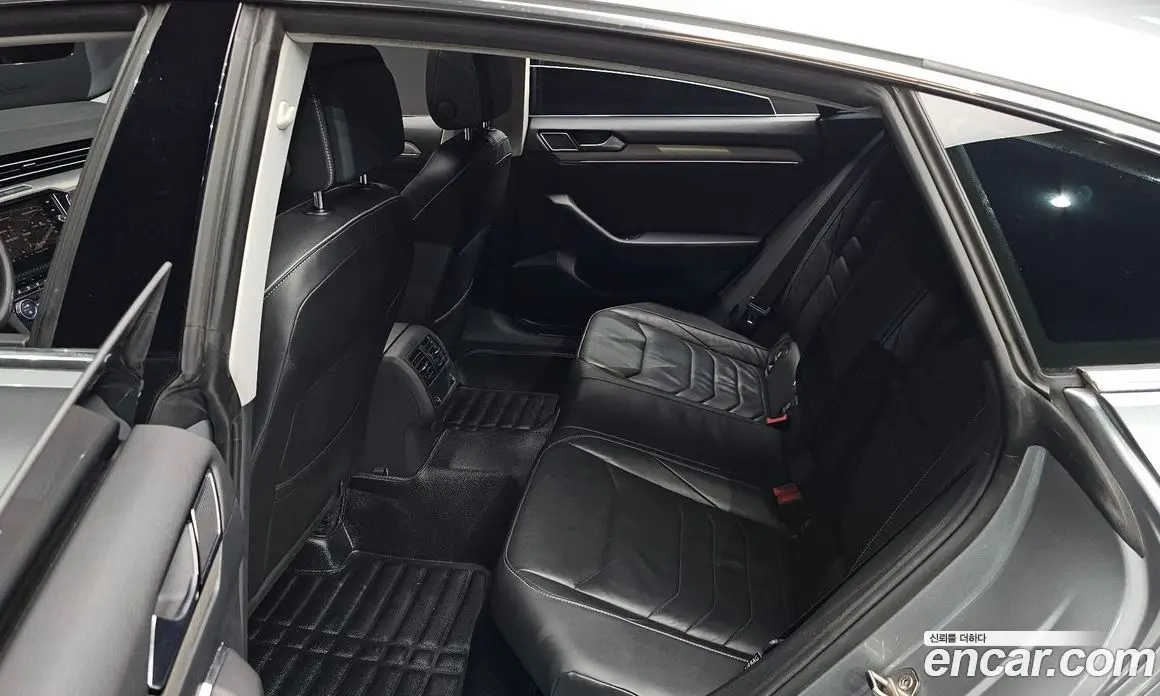 Volkswagen Arteon 2019 2.0 автомат (гидро), фото 11 Volkswagen Arteon 2019 2.0 автомат (гидро), фото 11