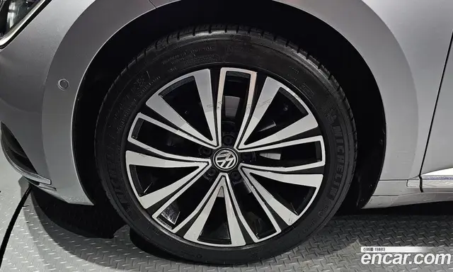 Volkswagen Arteon 2019 2.0 автомат (гидро), миниатюра 5 Volkswagen Arteon 2019 2.0 автомат (гидро), миниатюра 5