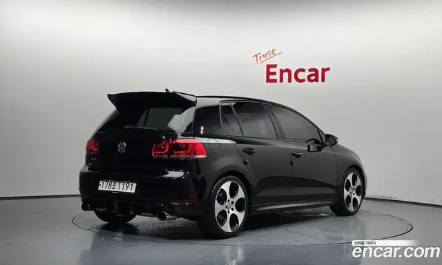Volkswagen Golf 2011 2.0 автомат (гидро), миниатюра 2 Volkswagen Golf 2011 2.0 автомат (гидро), миниатюра 2