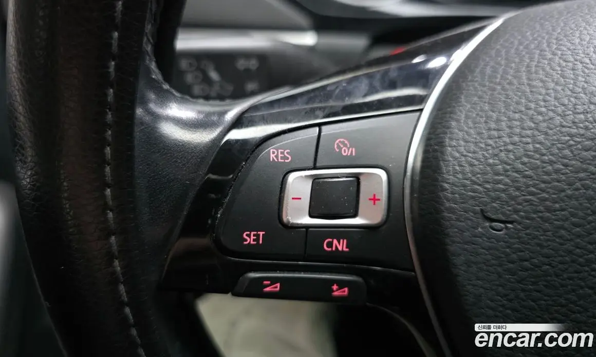 Volkswagen Jetta 2015 2.0 автомат (гидро), фото 15 Volkswagen Jetta 2015 2.0 автомат (гидро), фото 15