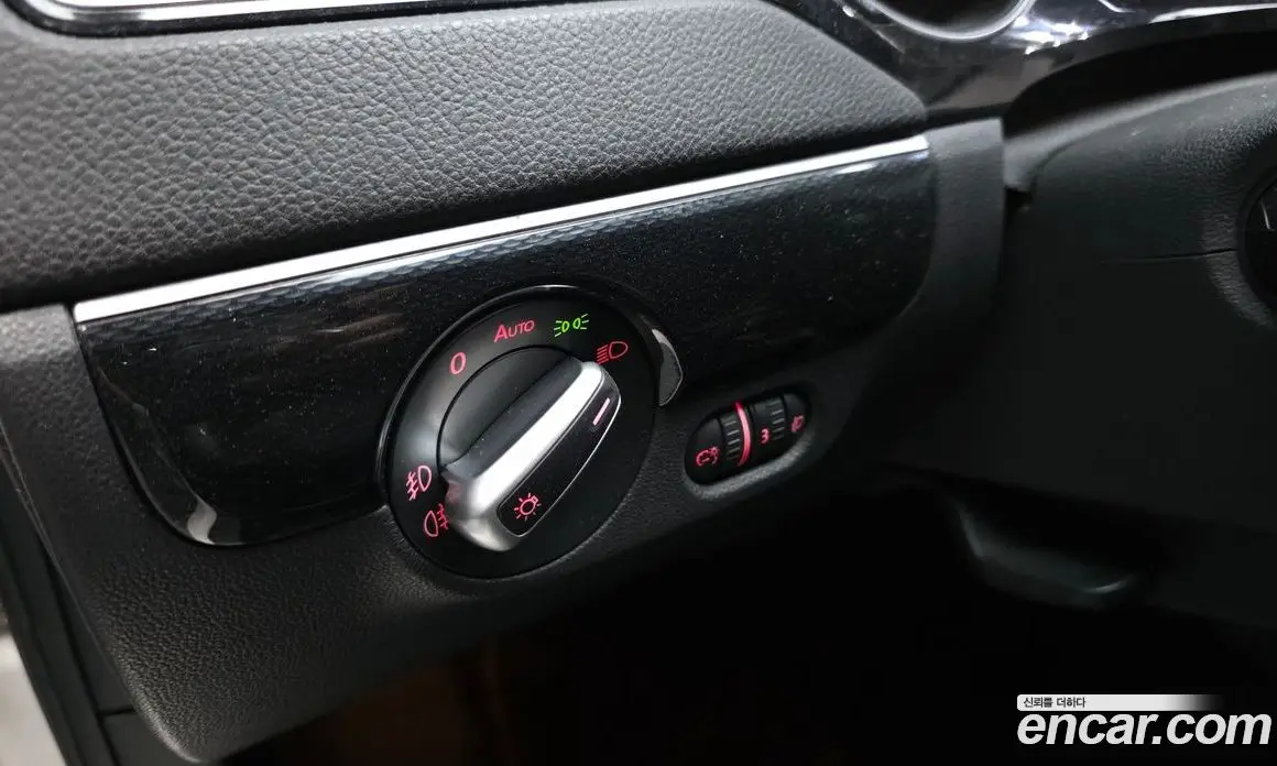 Volkswagen Jetta 2015 2.0 автомат (гидро), фото 18 Volkswagen Jetta 2015 2.0 автомат (гидро), фото 18