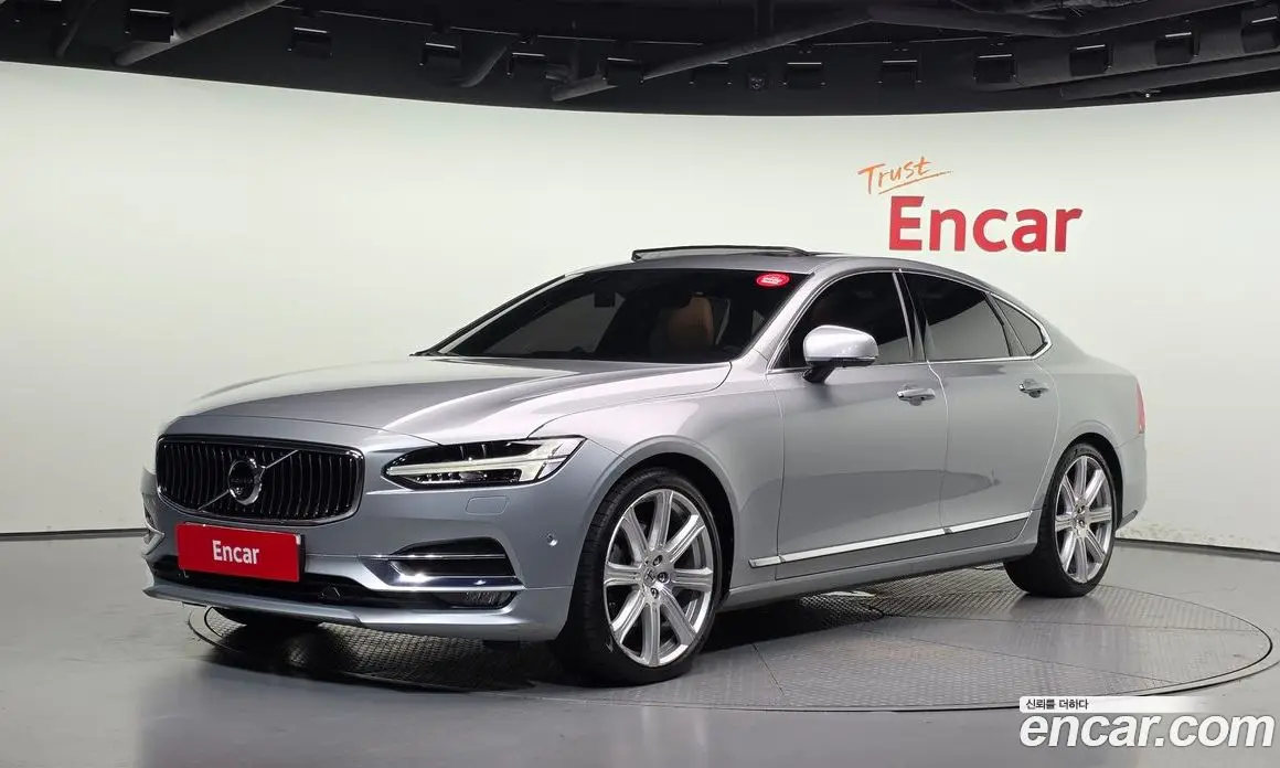 Volvo S90 2018 2.0 автомат (гидро), фото 1 Volvo S90 2018 2.0 автомат (гидро), фото 1