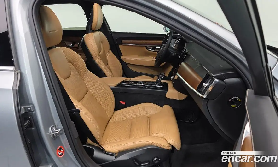 Volvo S90 2018 2.0 автомат (гидро), фото 11 Volvo S90 2018 2.0 автомат (гидро), фото 11