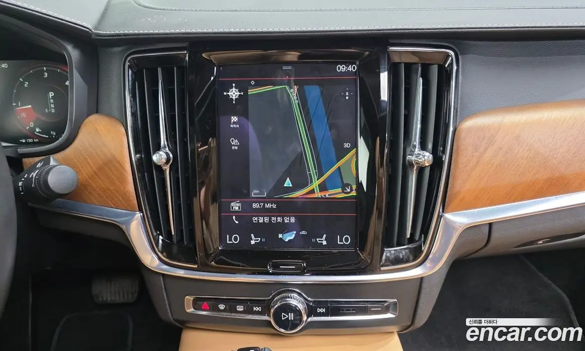Volvo S90 2018 2.0 автомат (гидро), фото 14 Volvo S90 2018 2.0 автомат (гидро), фото 14