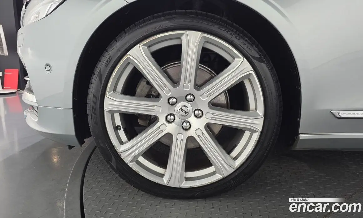 Volvo S90 2018 2.0 автомат (гидро), фото 5 Volvo S90 2018 2.0 автомат (гидро), фото 5