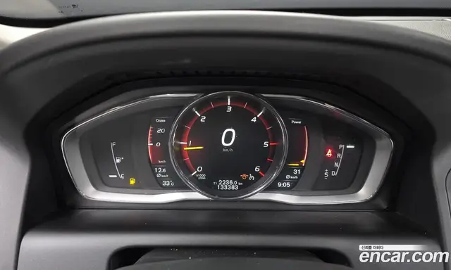 Volvo XC60 2017 2.0 автомат (гидро), миниатюра 8 Volvo XC60 2017 2.0 автомат (гидро), миниатюра 8