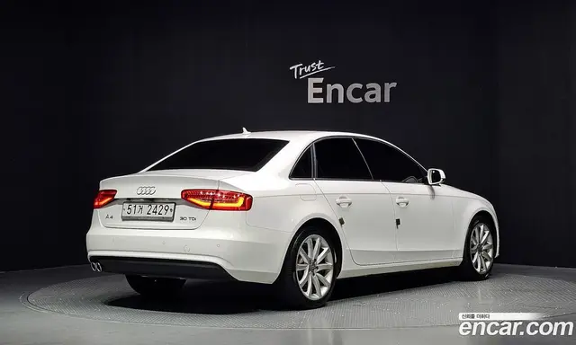 Audi A4 2015 2.0 автомат (гидро), миниатюра 2