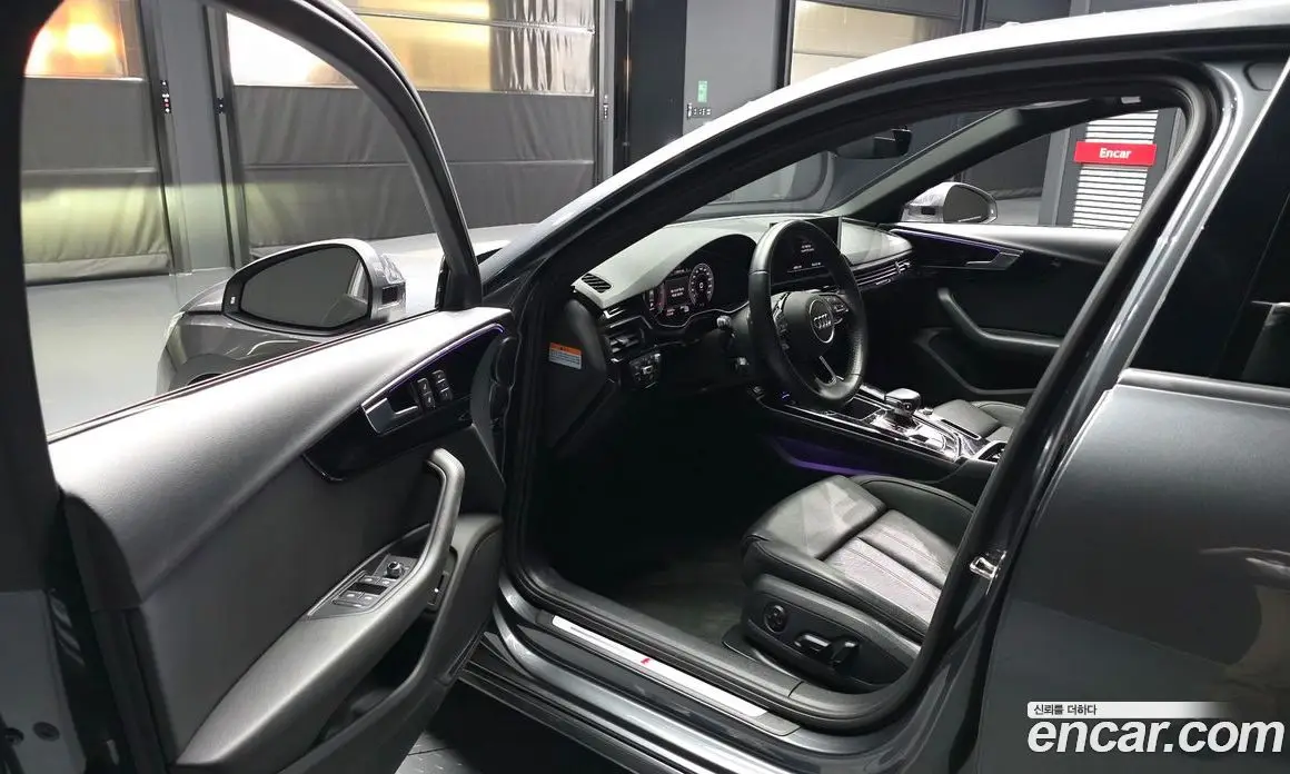 Audi A4 2020 2.0 автомат (гидро), фото 10