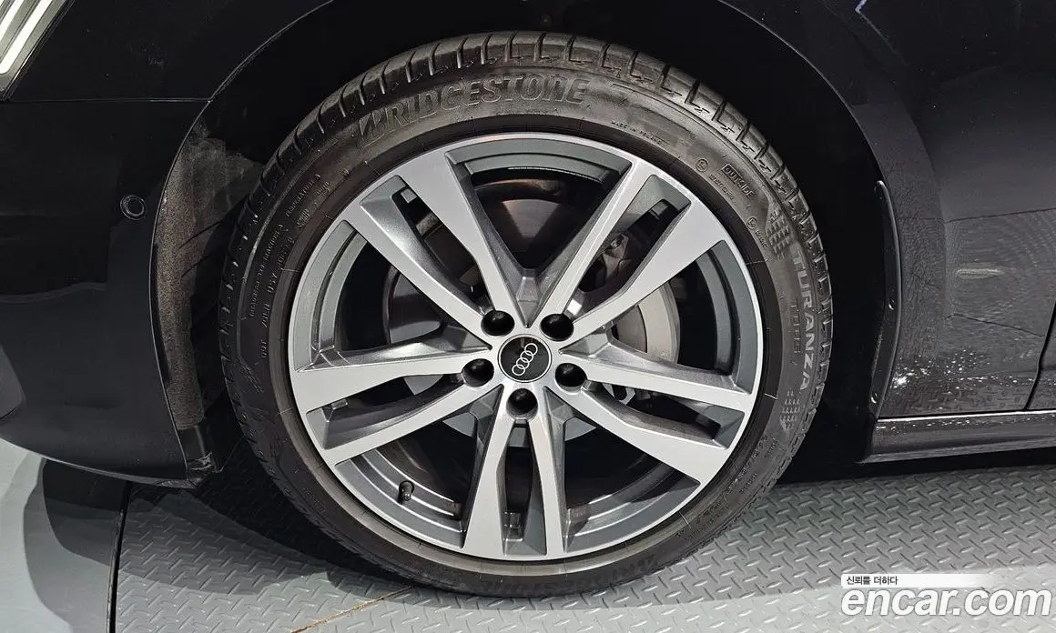 Audi A6 2023 2.0 автомат (гидро), фото 5 Audi A6 2023 2.0 автомат (гидро), фото 5