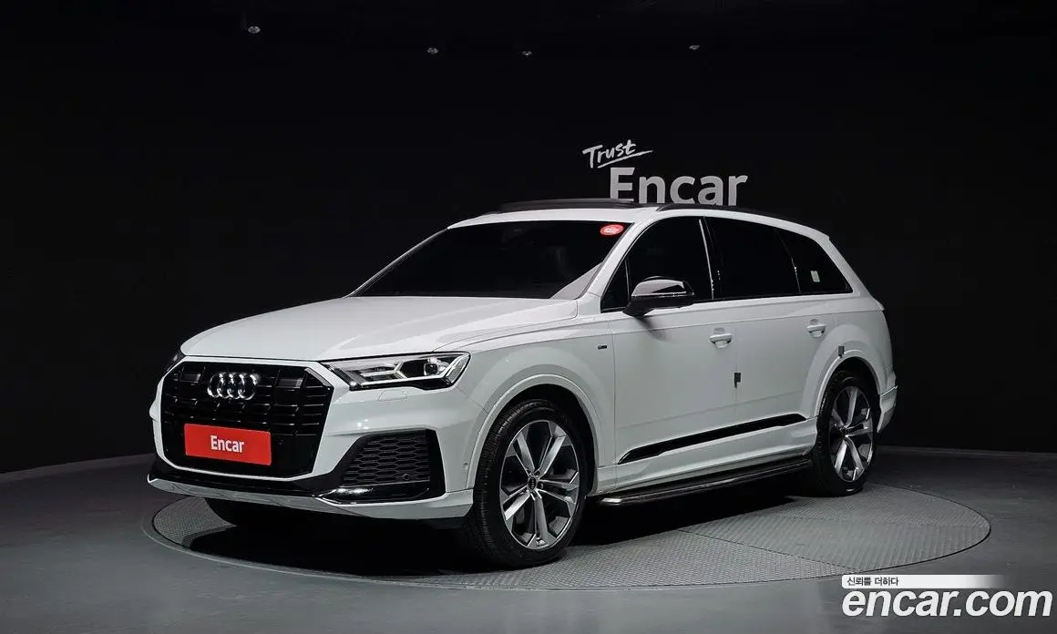 Audi Q7 2022 3.0 автомат (гидро), фото 1 Audi Q7 2022 3.0 автомат (гидро), фото 1