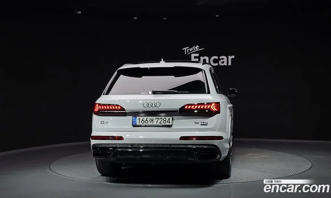 Audi Q7 2022 3.0 автомат (гидро), фото 4 Audi Q7 2022 3.0 автомат (гидро), фото 4
