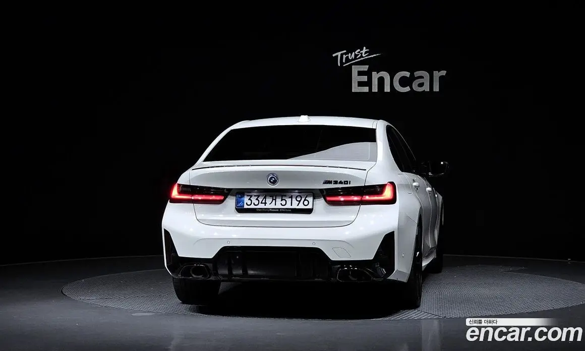 BMW 3 серия 2025 3.0 автомат (гидро), фото 4