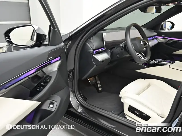 BMW 5 серия 2026 2.0 автомат (гидро), миниатюра 11 BMW 5 серия 2026 2.0 автомат (гидро), миниатюра 11