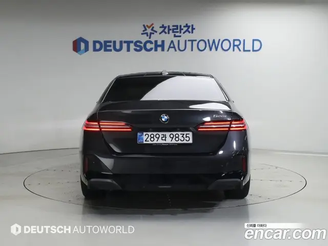 BMW 5 серия 2026 2.0 автомат (гидро), миниатюра 4 BMW 5 серия 2026 2.0 автомат (гидро), миниатюра 4