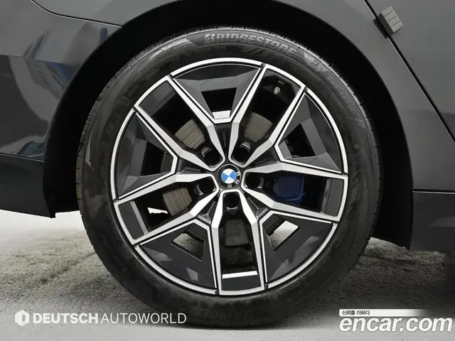 BMW 5 серия 2026 2.0 автомат (гидро), миниатюра 5 BMW 5 серия 2026 2.0 автомат (гидро), миниатюра 5