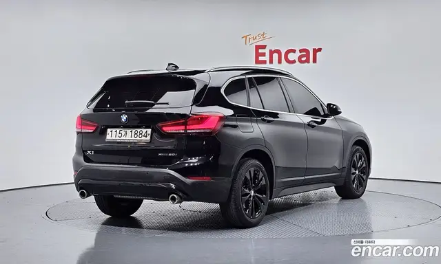 BMW X1 2020 2.0 автомат (гидро), миниатюра 2
