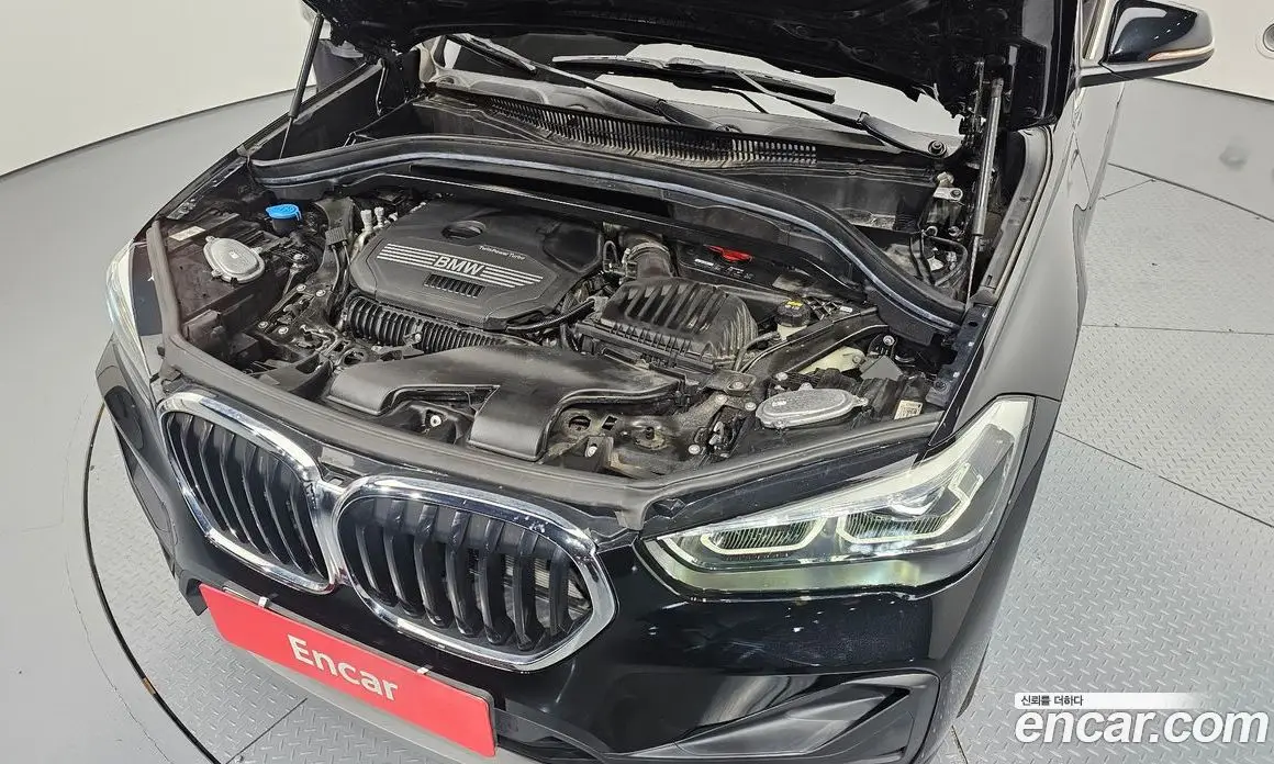 BMW X1 2020 2.0 автомат (гидро), фото 6