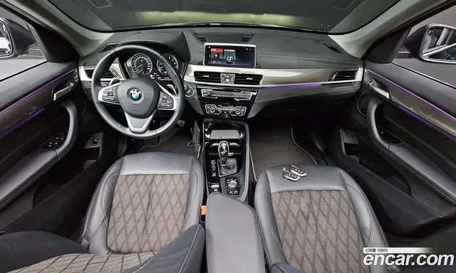 BMW X1 2021 2.0 автомат (гидро), миниатюра 7