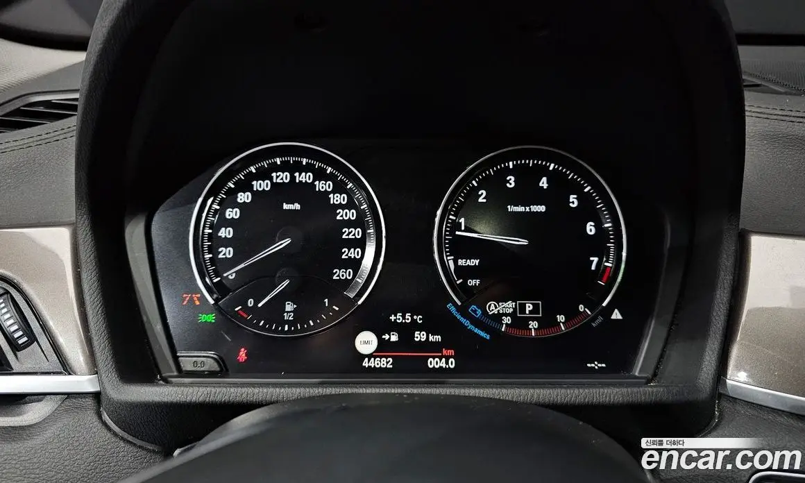BMW X1 2021 2.0 автомат (гидро), фото 8