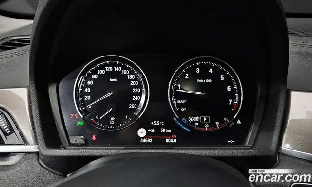 BMW X1 2021 2.0 автомат (гидро), миниатюра 8
