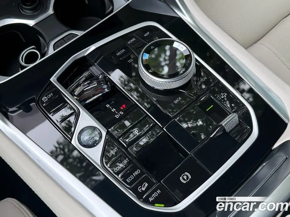BMW X6 2025 3.0 автомат (гидро), фото 12