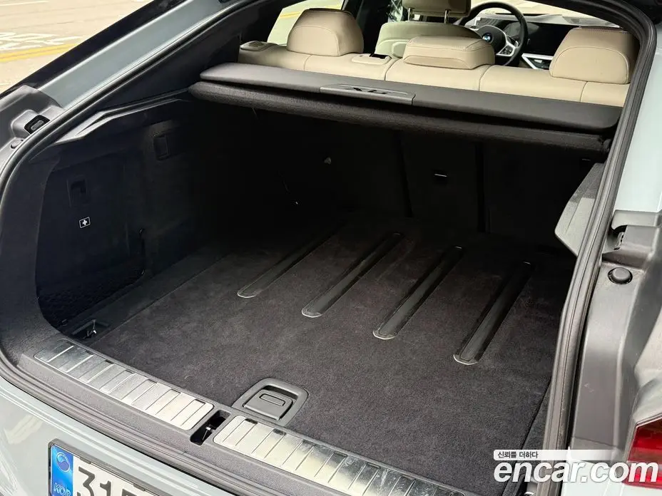 BMW X6 2025 3.0 автомат (гидро), фото 19