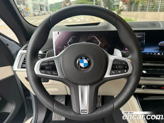 BMW X6 2025 3.0 автомат (гидро), миниатюра 10